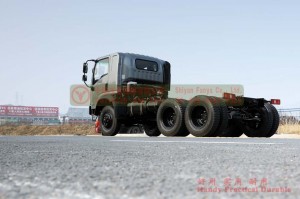 Dongfeng 6*6 Flat Head  EQ2082 Road Vehicle Chassis