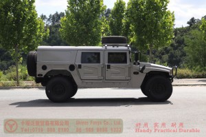 Four-wheel-drive EQ2050B Off-road Vehicle Military Truck