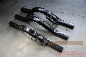 Dongfeng Six Drive EQ2100 Off-road Truck Engine Front Suspension Beam
