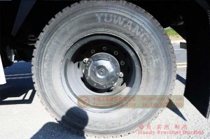 Dongfeng 4*2 Dump Truck Flat Head White Color Off-road