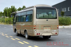 รถบัสข้ามประเทศ Dongfeng 19 ที่นั่ง - รถบัสเชิงพาณิชย์ในเมืองและในชนบทขนาดกลางเพื่อการส่งออก - รถบัส Dongfeng 4 * 2 19 ที่นั่ง