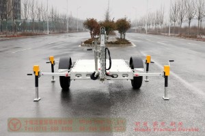 Photovoltaic panel trailer caravan chassis–Trailer caravan outriggers raised–1.5T trailer caravan export manufacturer