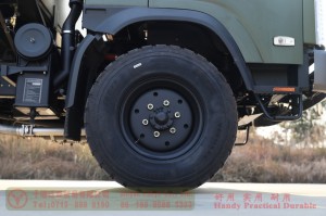 Dongfeng 6*6 flathead off-road truck–EQ2082 diesel off-road truck–Dongfeng 240 civilian off-road transporter exported