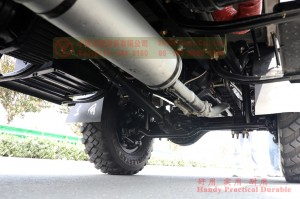 4*4 long-head off-road special vehicle chassis-4 wheel drive Dongfeng 240-tip cab chassis-Off-road truck agent export manufacturers