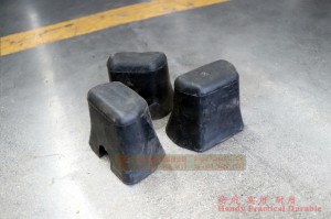 Dongfeng Six Drive EQ2100 Off-road Truck Stop Block for the front axle