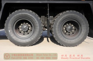 Dongfeng 10 ลูกบาศก์เมตรเรือบรรทุกน้ำมัน – 6 * 4 รถบรรทุกประเภทรถบรรทุกขนส่ง – Dongfeng ส่งออกรถบรรทุกน้ำมันข้ามประเทศ