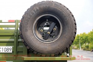 EQ2102 Dongfeng six-wheel-drive double-row off-road truck–3.5-ton flathead diesel off-road vehicle–Dongfeng 6*6 troop-carrying vehicle for civilian exports