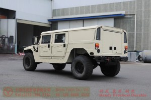 Four-wheel-drive EQ2050B Off-road Vehicle Military Truck