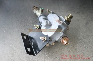 Dongfeng EQ2100 Six Drive Off-road Truck Relay Valve