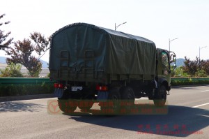 Xe tải địa hình đa năng đầu phẳng Dongfeng – Xe tải chở quân địa hình diesel hai tấn rưỡi Bobcat – Xe tải vận tải đường bộ Dongfeng 6 * 6