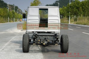 All-wheel drive lightweight extended long header caravan chassis – Iveco 4*4 off-road conversion – Multi-functional 4WD short header trucks for export