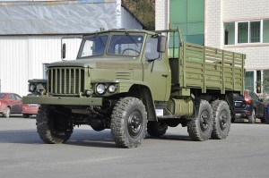 Dongfeng EQ2082 Six Drive Double Glass Cab Military Vehicle
