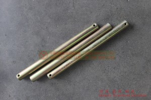 Dongfeng EQ2082 Six Drive Off-road Truck Spare Wheel Carrier Shaft Pin