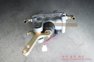 Dongfeng Six Drive Off-road Truck Brake Master Cylinder