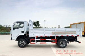 Dongfeng Four Drive รถบรรทุกออฟโรดสำหรับงานเบา