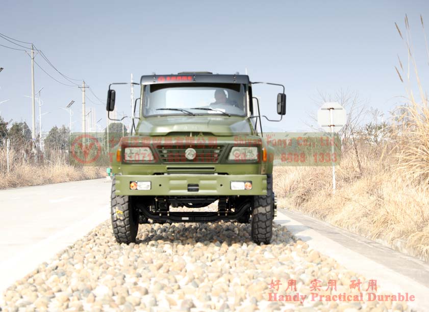 Dongfeng 4*2 Pointed Head Off-road แชสซียานพาหนะพิเศษ I